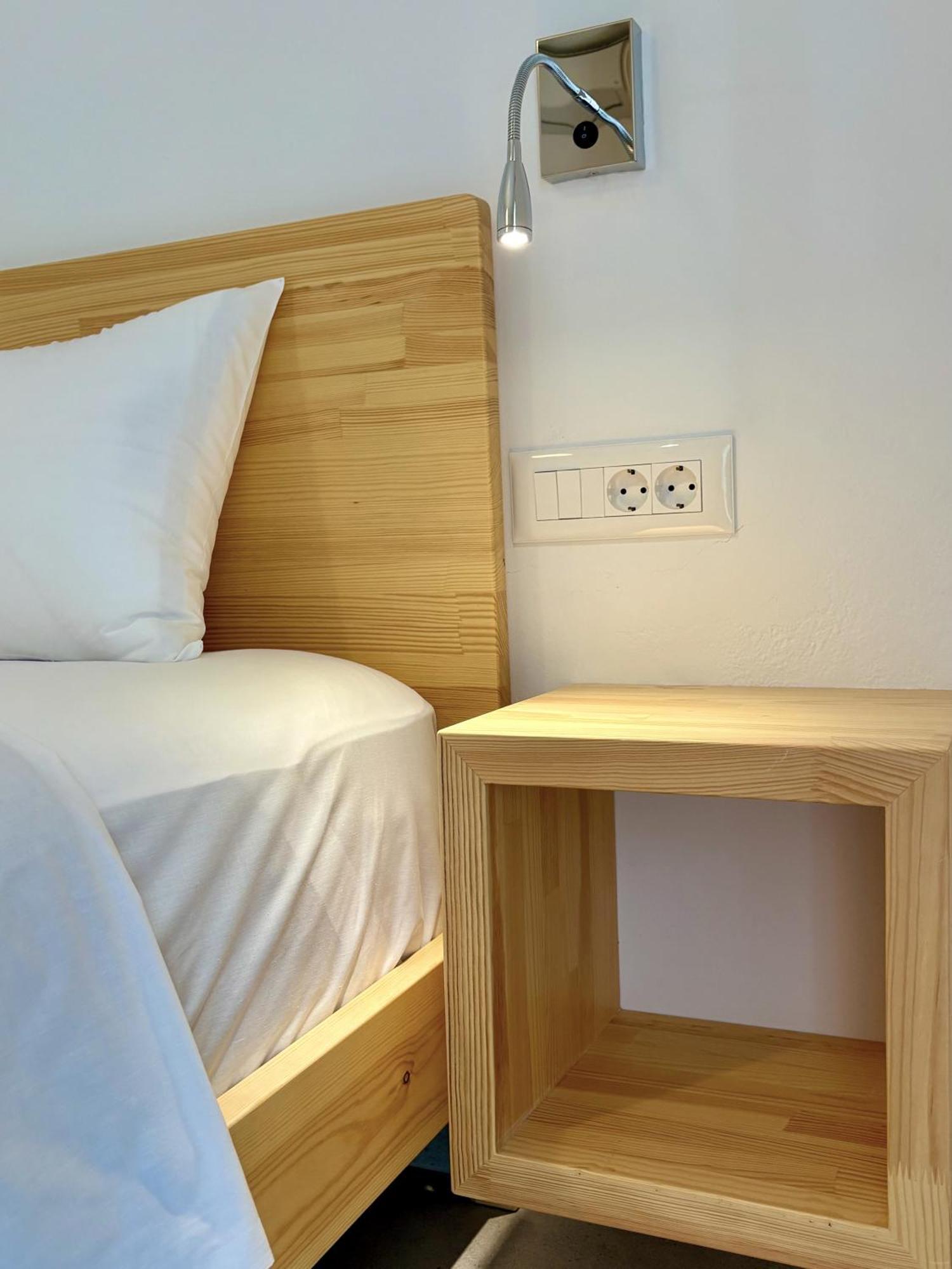 Sunset Rooms & Apartments Фаласарна Экстерьер фото